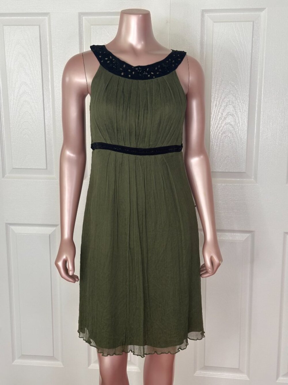 Muse Olive Green 100% Silk Dress | Size 10 | Beaded Neckline | Lined| B-1835 - Picture 6 of 13